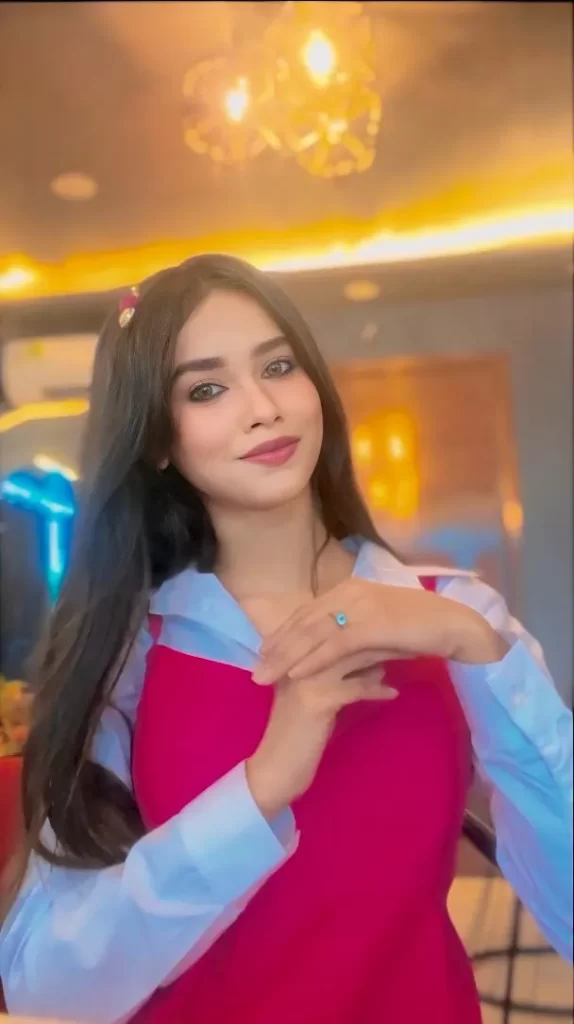 Call girl in Pune